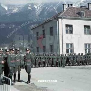 Infantry Parade, 4th Mountain Division Enzian, Gebirgs-Artillerie-Regiment 94, Lohengrin Kaserne Innsbruck, 1940,
