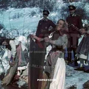 Luftwaffe officers with gypsies, Romania 1942