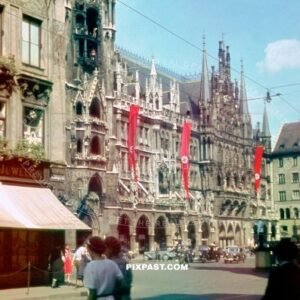 Marienplatz Munich Germany 1939. Neue Rathaus left and Diener Strasse. Photo Cine Shop