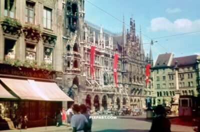 Marienplatz Munich Germany 1939. Neue Rathaus left and Diener Strasse. Photo Cine Shop