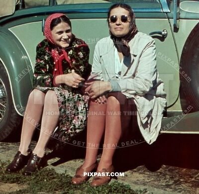 Mercedes-Benz 380 Cabriolet B, Kelheim Germany 1939, with tour bus behind and family resting beside road.