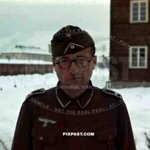 Norway 1942 soldier barracks snow kaserne glasses brille uniform