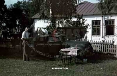 Opel Admiral Cabriolet, Staff car, Picnic beside school, Ustiluh, Ukraine, Summer 1941, 94. Infantry Division, Meissen,