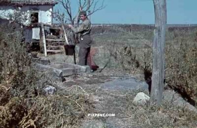 PKW Horch 901, Medium car, Don, Tschir, 1942, 22nd Panzer Division, Panzer-Aufklärungs-Abteilung 22, Fetching Water. well