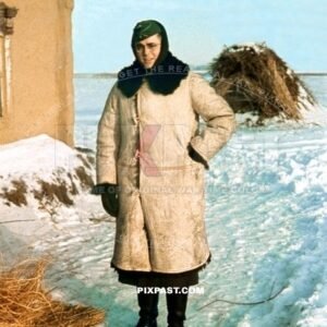 Portrait of Hauptmann Heinz Jarmer in full winter uniform. Russia winter 1942. 3. Panzer Brigade, Nachrichtenzug Abt. 1A