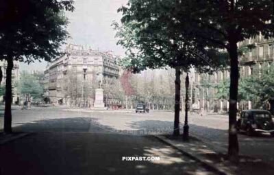 Président Wilson Ave equestrian statue at the Place d_qt_Iena in Paris, France 1944