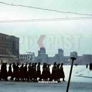 Red Square, Dzerzhinsky Square, Kharkov, Kharkiv, 1941, 94. Infantry Division, Swords, Meissen, Signal corp, Radio, Funk,