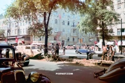 Road workers repairing road.Cafe Kranzler Kurfurstendamm corner Joachimsthaler Strasse. Berlin Germany June 1939