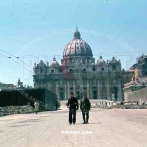 Rome Italy Vatican 1944 panzer feldwebel soldier visiting before surrender bomb damage