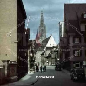 Sedelhofgasse in Ulm with the St. Michael church and the Ulm cathedral, Germany ~1940