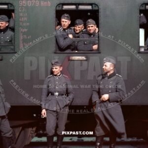 Special German troops of the Brandenburg espionage unit. Loading onto trains to travel to Ukraine 1942. No eagles.