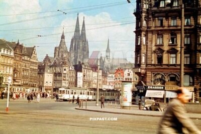 Strassenbahn tram in the old market in Cologne. Koln summer 1938, Alter Markt. Germany. Cathedral.