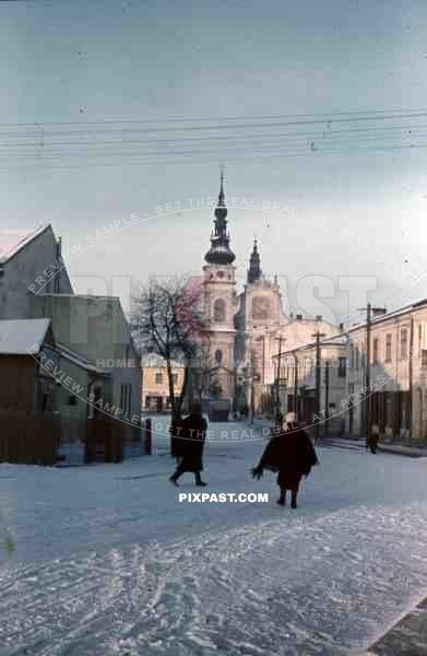 Tarnobrzeg, Polen, Poland, 1940, View of Plac Bartosza Głowackiego and Church, der Himmelfahrt der Jungfrau Maria,
