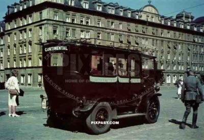 Taxi outside the Hotel Deutscher Kaiser. 2 Arnulfstrasse. Starnberger wing of Hauptbahnhof Munich Germany 1942