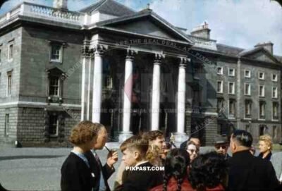 Trinity College Dublin, Ireland, 1953, American tourists inside the main square.