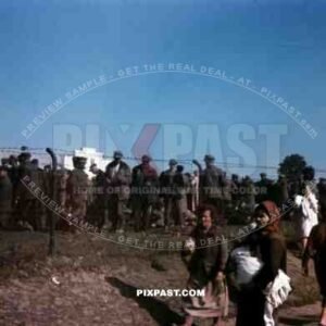 Ustiluh, Ukraine, Summer 1941, Invasion, Partisanen, Schulgebäude, School house, 94. Infantry Division,