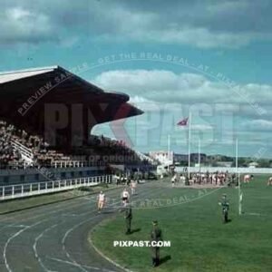 WW2 color German Wehrmacht Military Sport Sports day Stadium running 1940