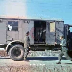 WW2 color Wehrmacht Radio Funk Truck Lorry soldiers Russia summer 1942