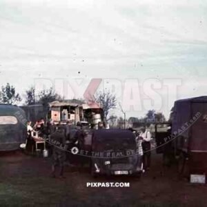 WW2 color wehrmacht red cross medical trucks cars supply column medical doctor arzt Russia 1942 russland