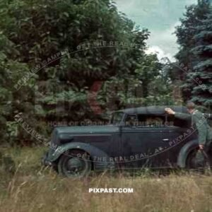 WW2 german officers pushing staff car outside Villa Holland 1940 summer