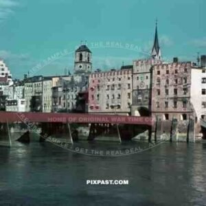 Wasserburg am Inn. Oberbayern Bavaria 1940. Wasserburger Innbrucke