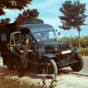Wehrmacht red cross medical ambulance Deutscher leichter Lkw Steyr 640 - Kfz.70. Sevastopol Crimea KRIM Russia 1942