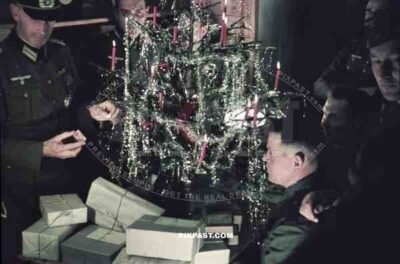 Wehrmacht westwall Christmas tree presents feldpost party 1940 bunker winter