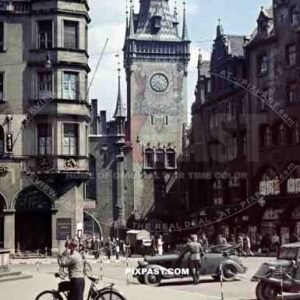 Zodiac Clock Tower, old town hall, Marienplatz, Munich, 1939, Alte Rathaus Munchen. Heilig Geist, Kirche, Viktualienmark