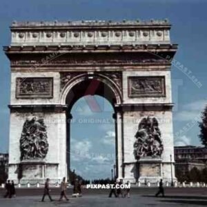 arc de triumph in Paris, France 1937