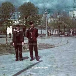 bus station at Cours de Chazelles in Lorient, France ~1940