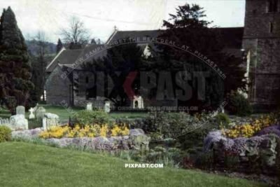 cemetery at the St. Mary´s church in Cleobury, England ~1944