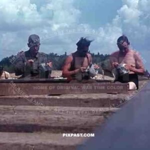 lunch at the base between Bryansk (Russia) and Konotop (Ukraine) 1944, Sicherungsbataillon 738