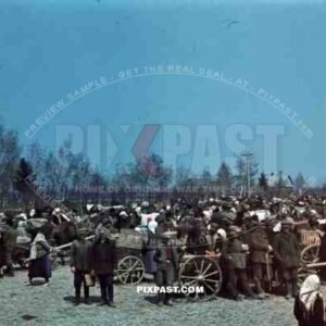 spring market in Turobin, Poland 1941
