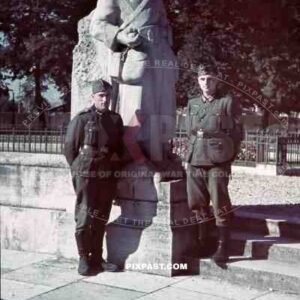 ww1 memorial in Dijon, France 1940